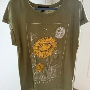 Olive Green Sunflower Tee size M